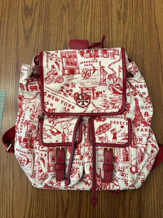 Tory Burch Handbags - Tory Burch Printed Flap Backpack